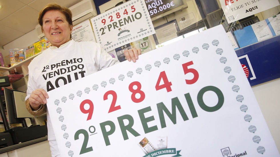 El Grupo González Canarias vuelve a repartir parte del 2º premio de la Lotería de Navidad