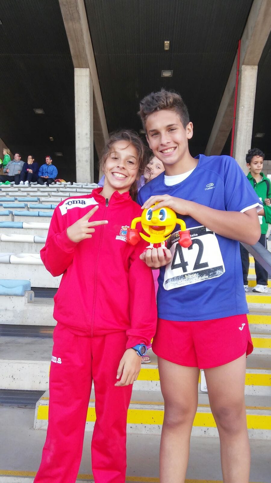 Luana Delgado y Javier Delgado triunfan en el Circuito Insular de Atletismo