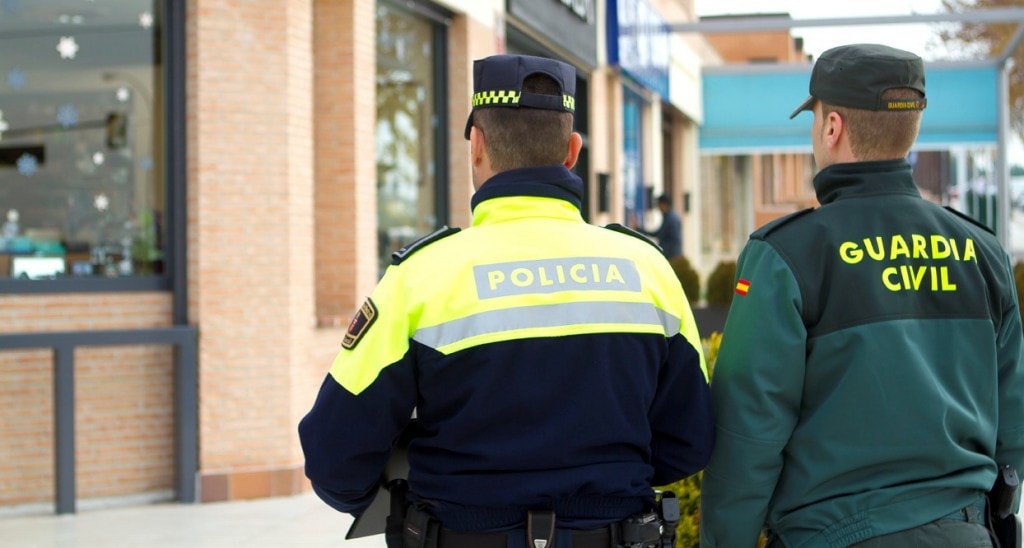 Detenido un joven en El Médano por maltrato a su madre