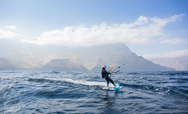 El ‘Desafío Movistar Islas Canarias’ de la kitesurfista  Gisela Pulido pasó por El Médano