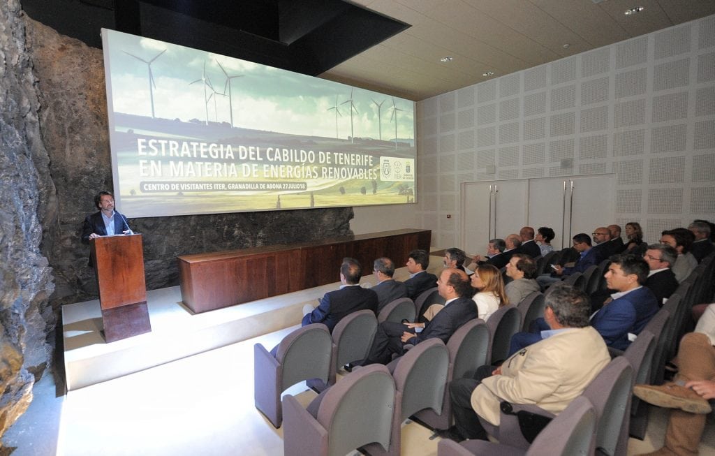 El Cabildo presentó en el ITER la ‘Estrategia Insular en Energías Renovables’